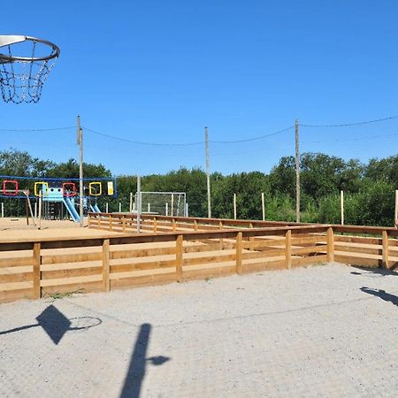 Camping la Prairie Saint-Hilaire-de-Riez Extérieur photo